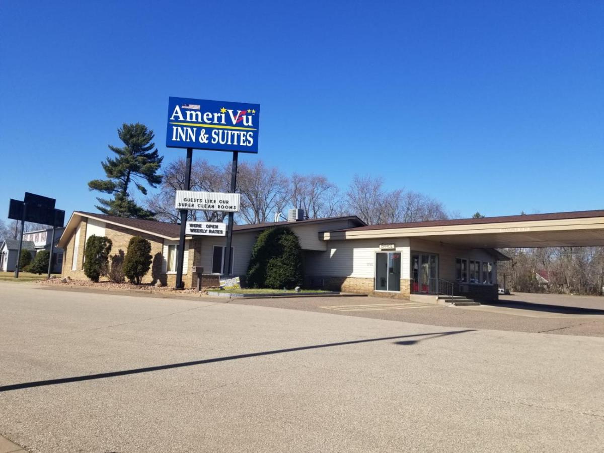Amerivu Inn & Suites О-Клэр Экстерьер фото